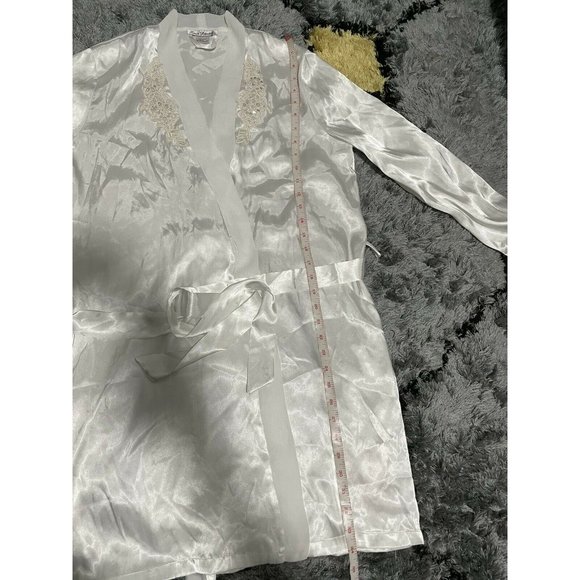 Linea Donatella Silky Night Robe - Picture 6 of 8